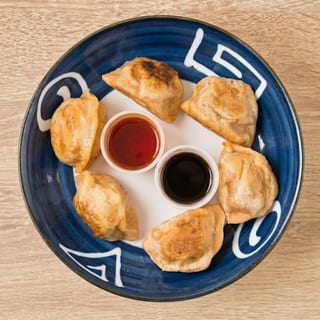 Pan Fried Spiced Beef Dumpling Tray