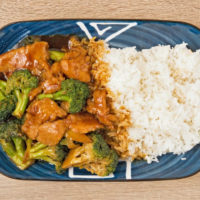 Chicken Broccoli Over Rice.