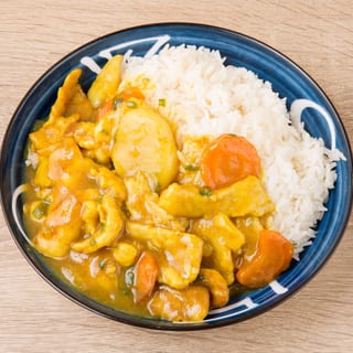 L. Curry Chicken Over Rice