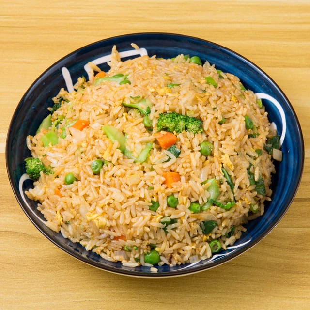 Vegetable Fried Rice 蔬菜炒饭.