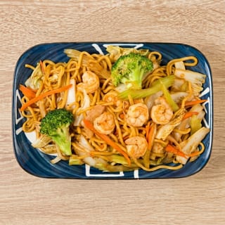 Shrimp Lo Mein Tray