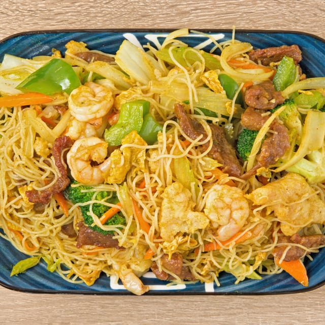 Sin Chew Pan-Fried Rice Noodle.