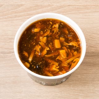 Hot and Sour Chicken with Black Mushroom 酸辣汤